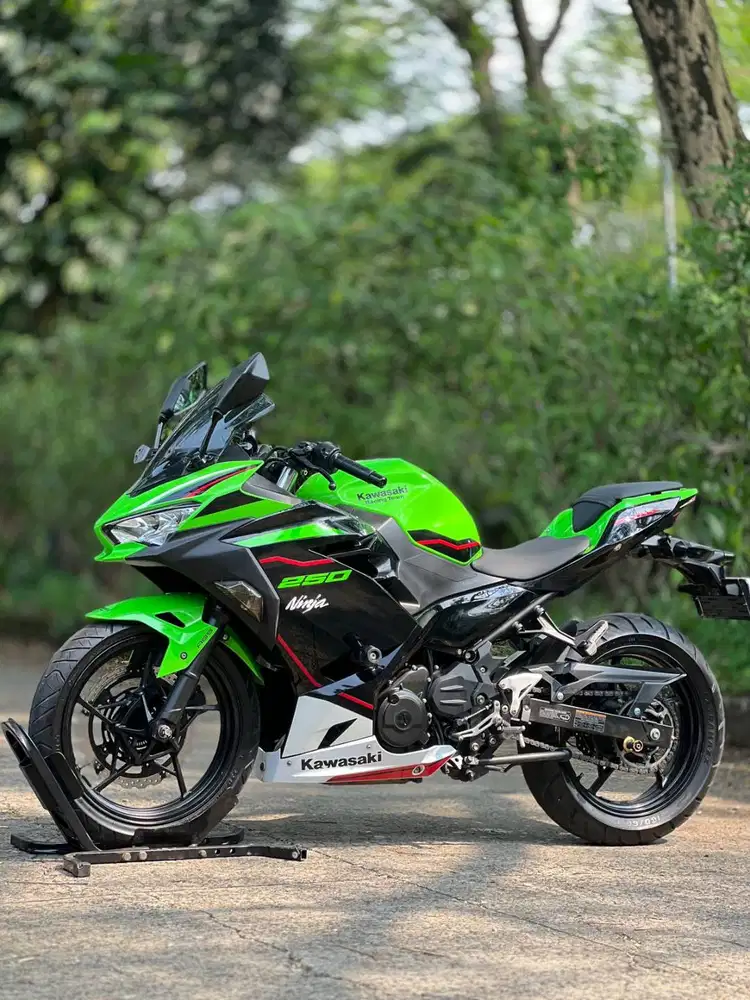KAWASAKI NEW NINJA 250 FI ABS KEYLESS 2021 HIJAU KM LOW PAJAK PANJANG