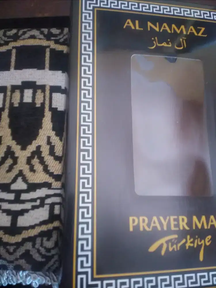 Dijual sarung gajah duduk dan prayer mat  al namaz