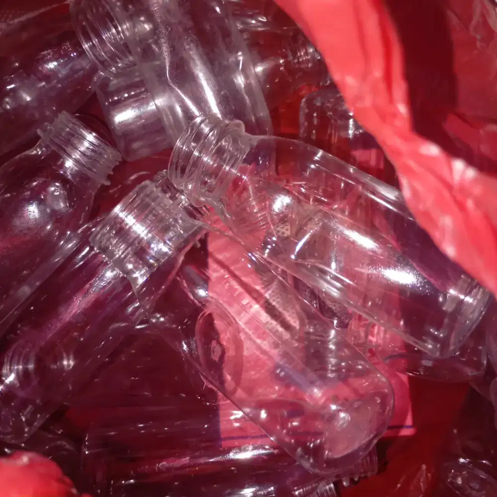 Toples Kecil Plastik