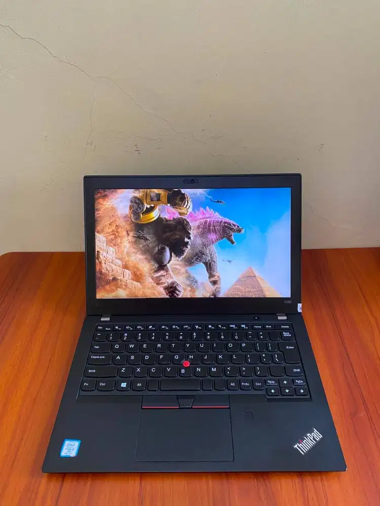 Lenovo Thinkpad X280 Intel core i5 gen 8 8/256 !! slim dan ringan