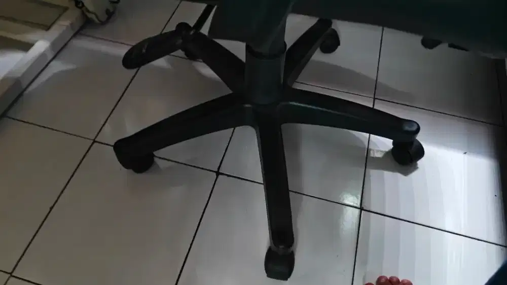 Kursi Kantor Ergotec