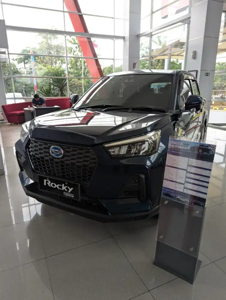 Daihatsu Rocky e-smart Hybrid