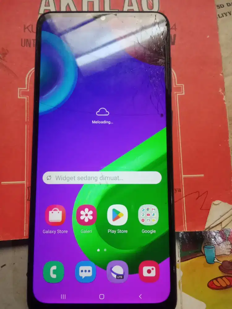 Samsung m02 2/32gb komplit tinggal pake