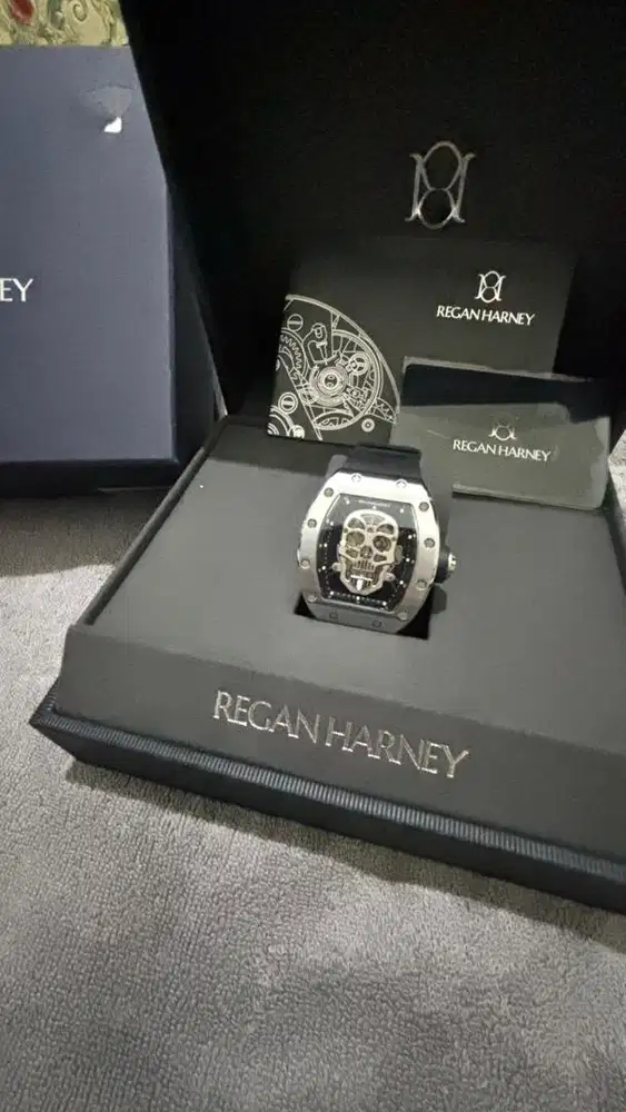 Jam Tangan Regan Harney Original