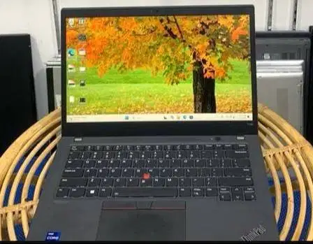 Laptop Lenovo ThinkPad T14s Core i7 Gen11 Ram 32GB 14inch N-VN
