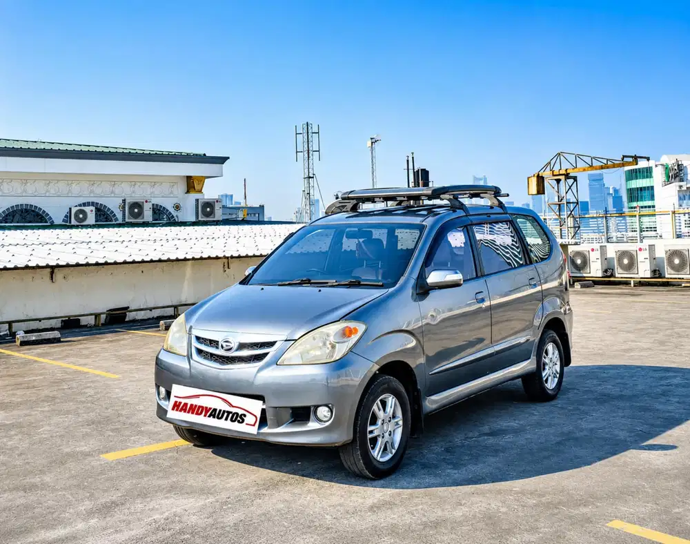 Daihatsu Xenia 1.3 Xi Deluxe 2010 Automatic Abu-abu metalik