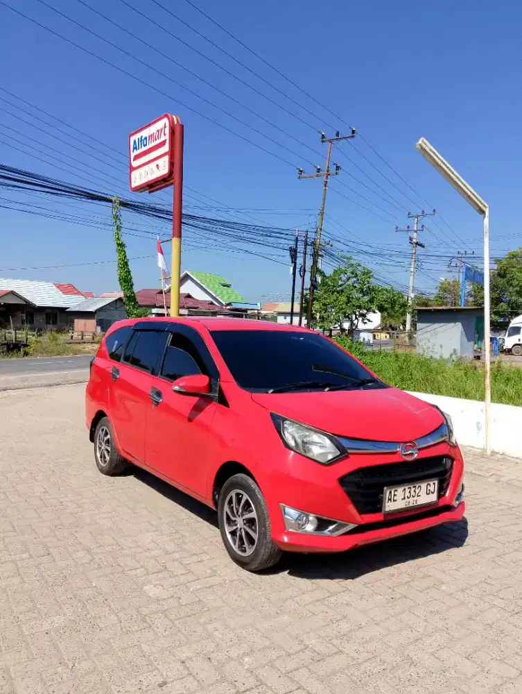 Sigra R manual 2017