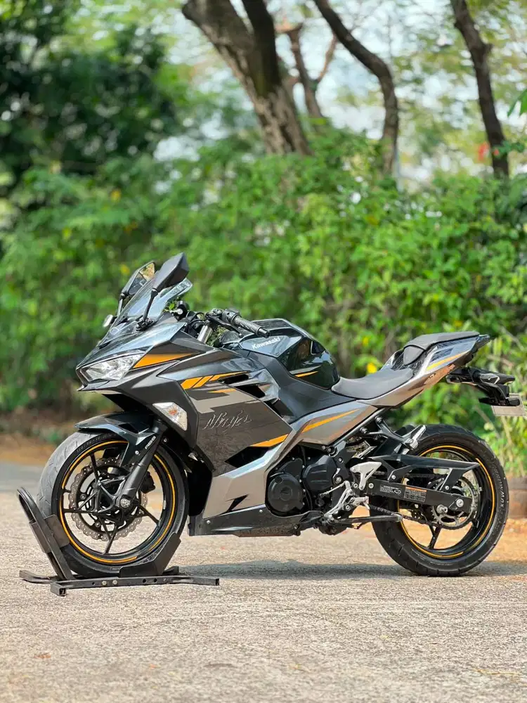 KAWASAKI NEW NINJA 250 FI ABS MDP KEYLESS 2021 GREY KM LOW PAJAK ON