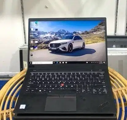 Laptop Lenovo Thinkpad X1 Carbon Core i7 Gen8 Ram 16GB 14inch N-VN