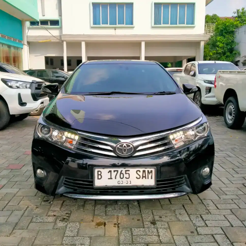 TOYOTA COROLA ALTIS V 1.8 AT 2016