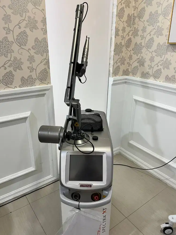 LUTRONIC (SPECTRA XT)