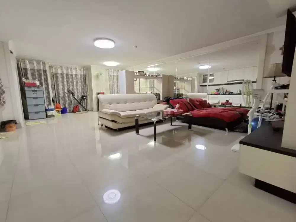Jual/Sewa Apartemen Wisma Gading Permai Luas dengan 3 BR Posisi Hook View Kolam Renang dan Taman Dekat Pusat Kuliner di Kelapa Gading Jakarta Utara