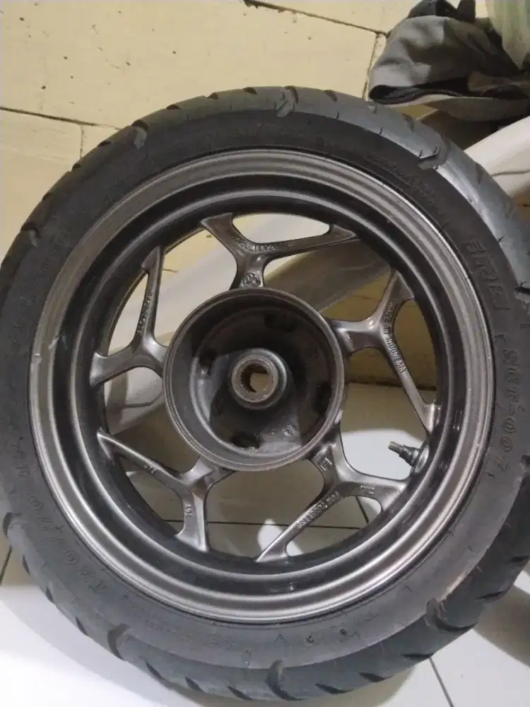 Ban & Velg PCX 160 orian
