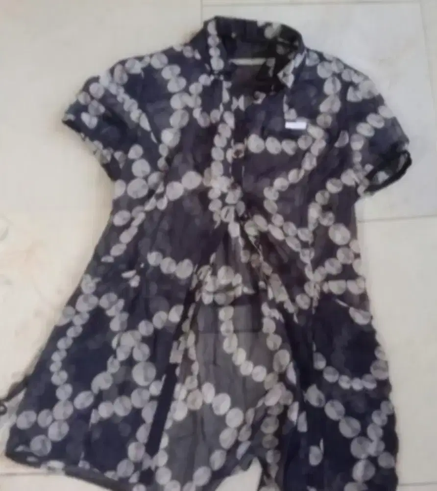 Atasan cewek kode 18