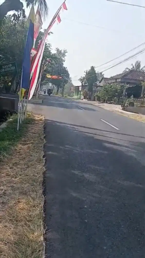 Tanah pinggir jln raya matesih