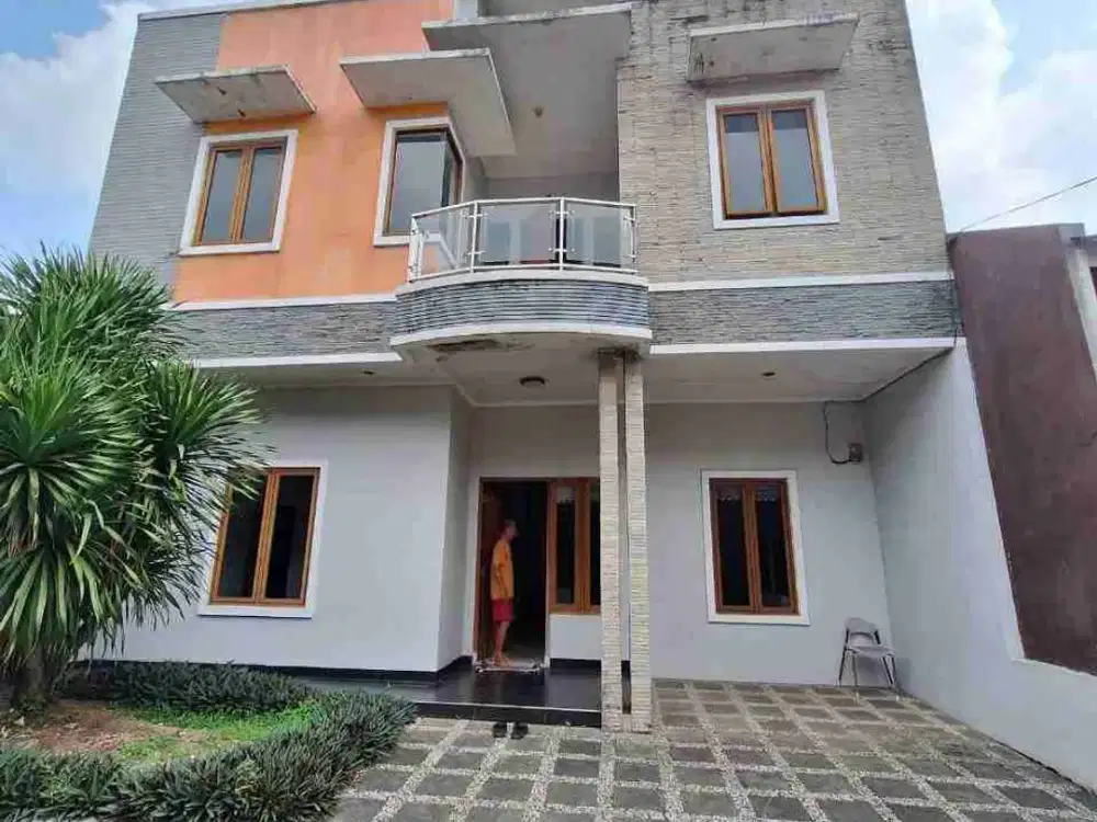 Dijual Rumah 2 Lantai Bintaro - 4 Kamar Dekat Bintaro Xchange Rp1,2 M
