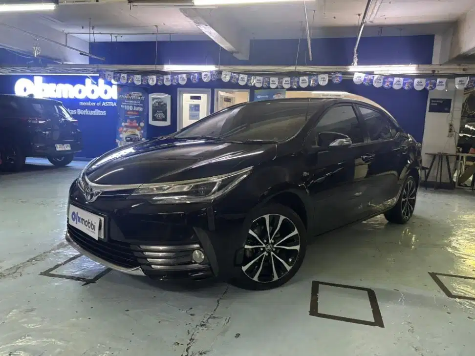 Garansi 1 Th - Toyota Corolla Altis 1.8 V Bensin AT 2018 Hitam