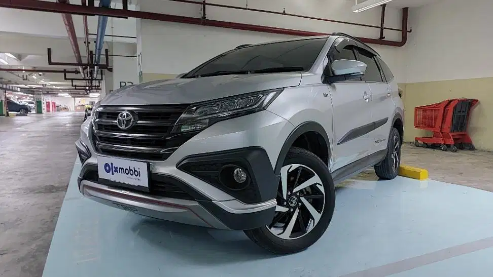 DP MURAH Toyota Rush 1.5 TRD Sportivo 7 Bensin-AT 2019 Silver CVBZD