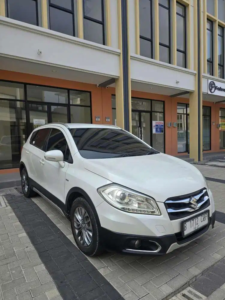 Suzuki SX4 2017 Bensin
