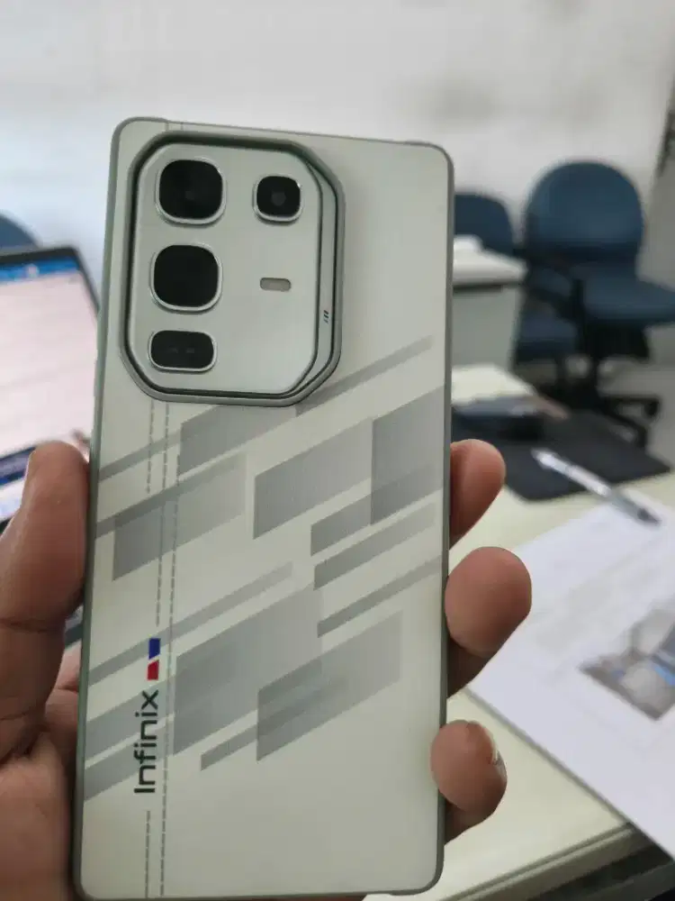 Infinix note 50 Pro 8/256 Racing Edition