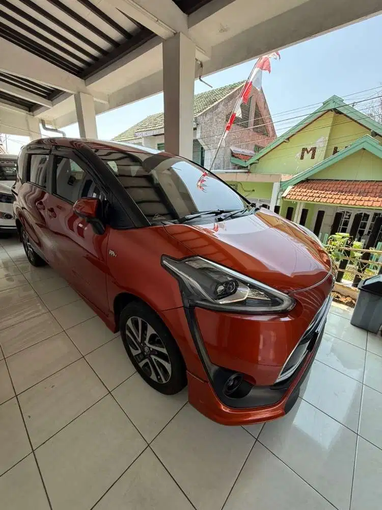 Toyota Sienta 2018 Bensin