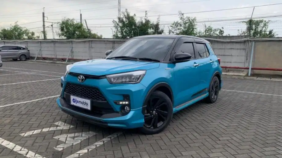 DP Murah Toyota Raize  1.0 T GR SPORT TSS Two Tone-AT 2021 Biru