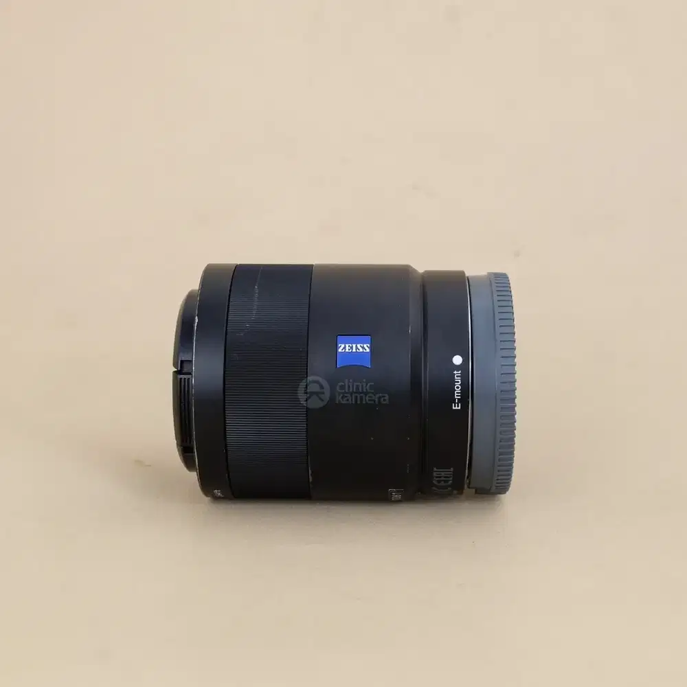 Sony FE 55mm F1.8 Zeiss