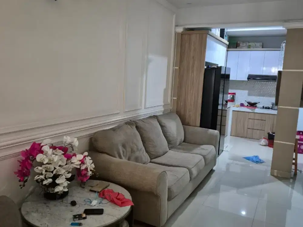 Dijual Cepat Rumah di Green Lake City Cluster West Europe, Tangerang