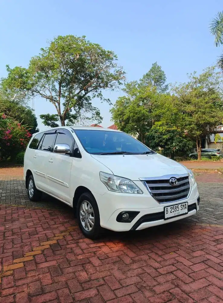 Toyota Kijang Innova 2013 Bensin