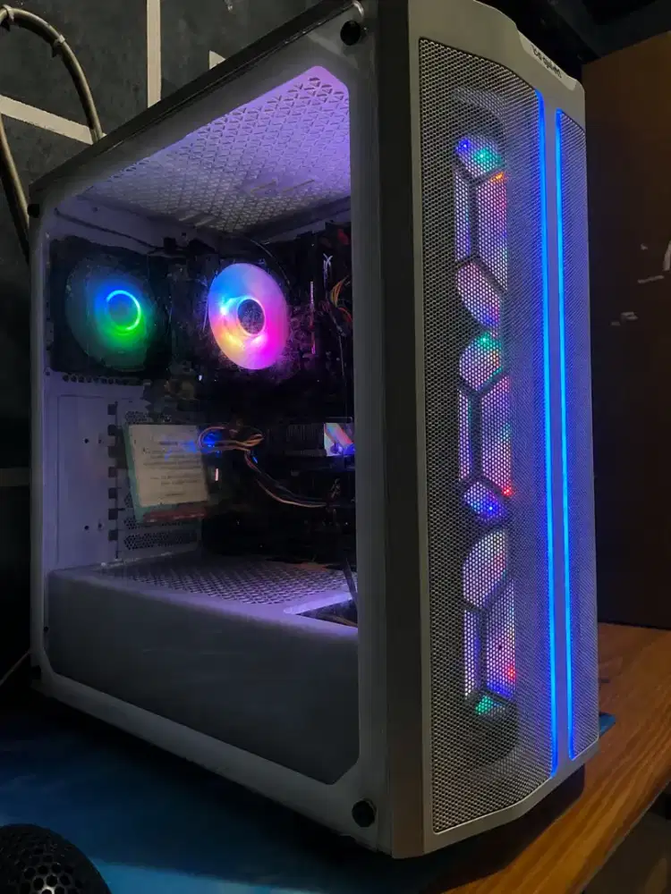 Gaming PC Intel i3 7100 | Gigabyte GTX 960 | Ram 8 | jual cepat BU