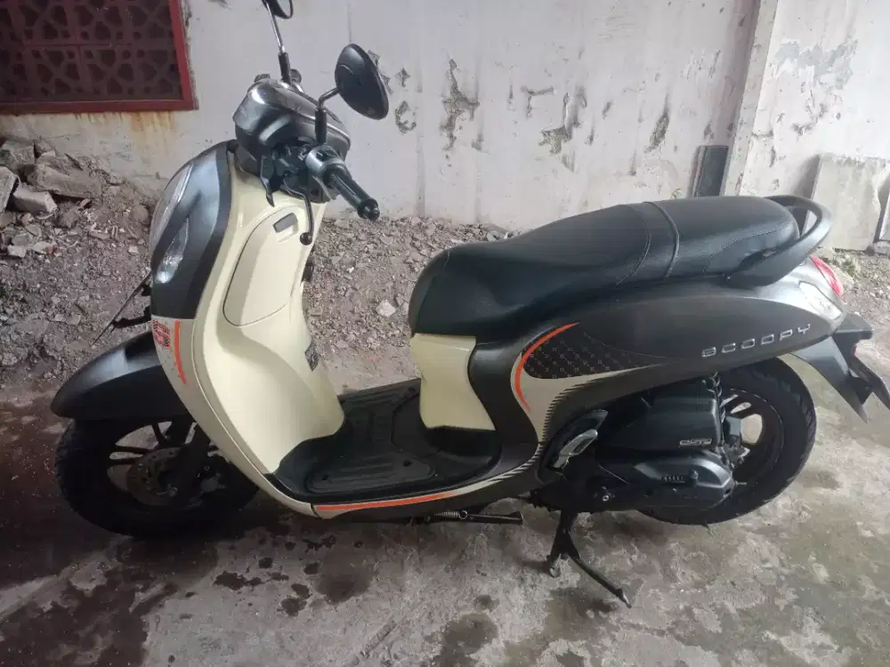 Dijual Honda Scoopy 2024