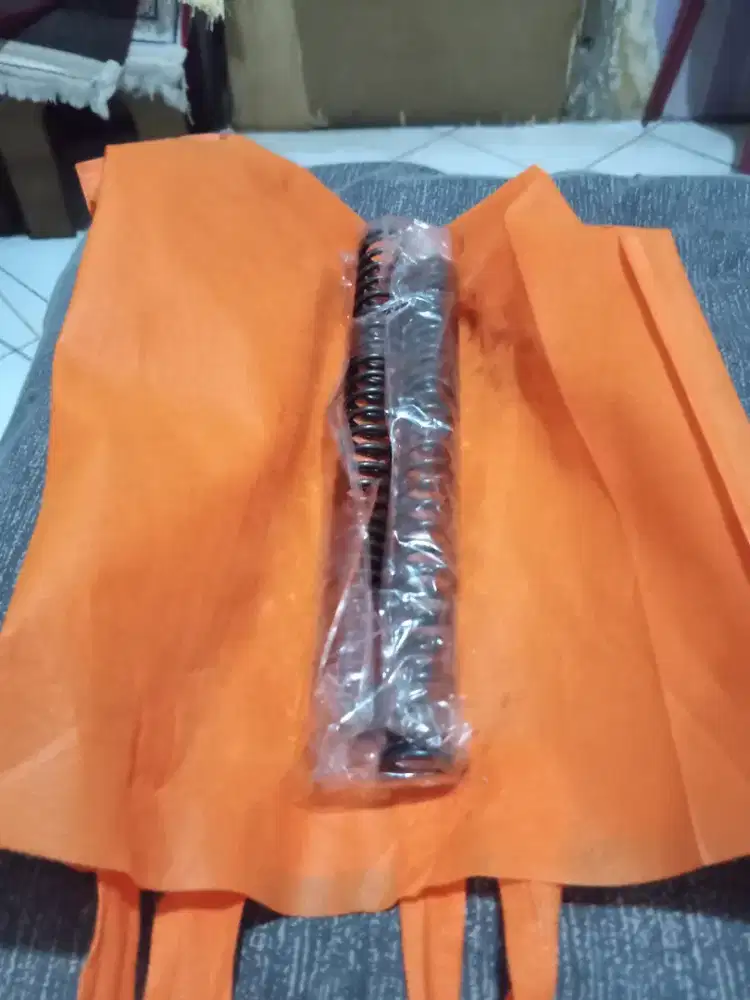 Per shock depan sepasang Polytron fox R Murah