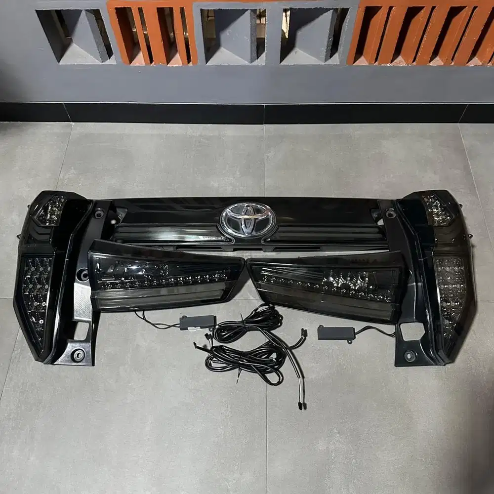 Stoplamp Innova Reborn Lexus Eagle Eyes Lampu Belakang Innova Reborn