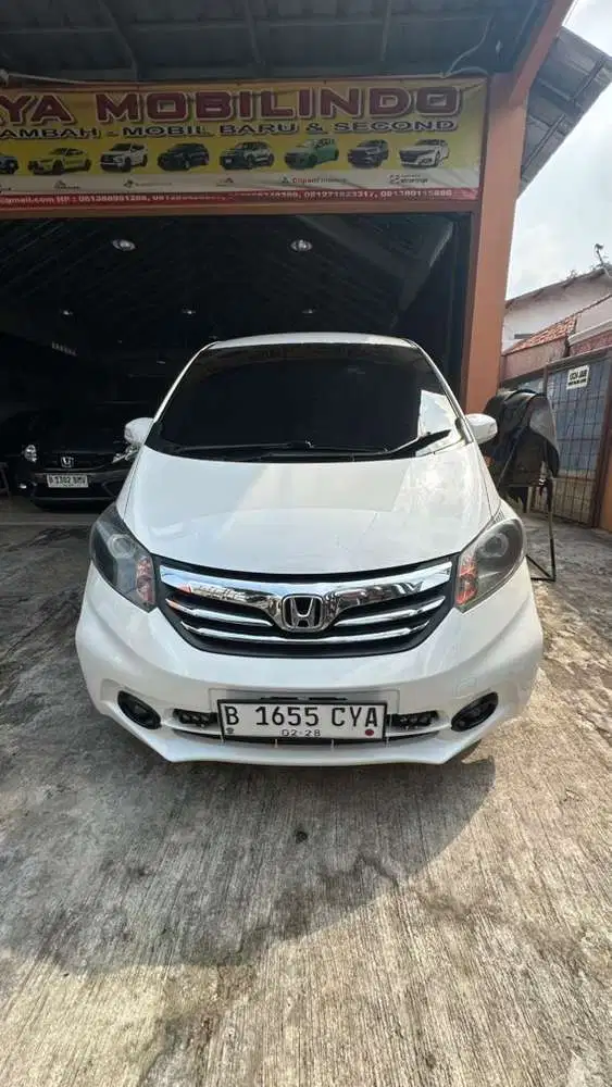 Honda Freed 2013 Bensin