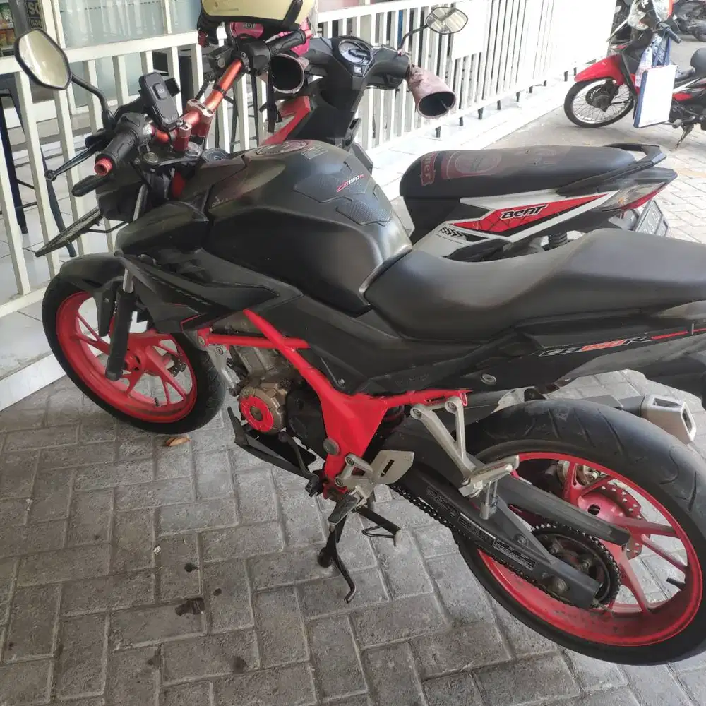 Honda CB150R StreetFire 2019