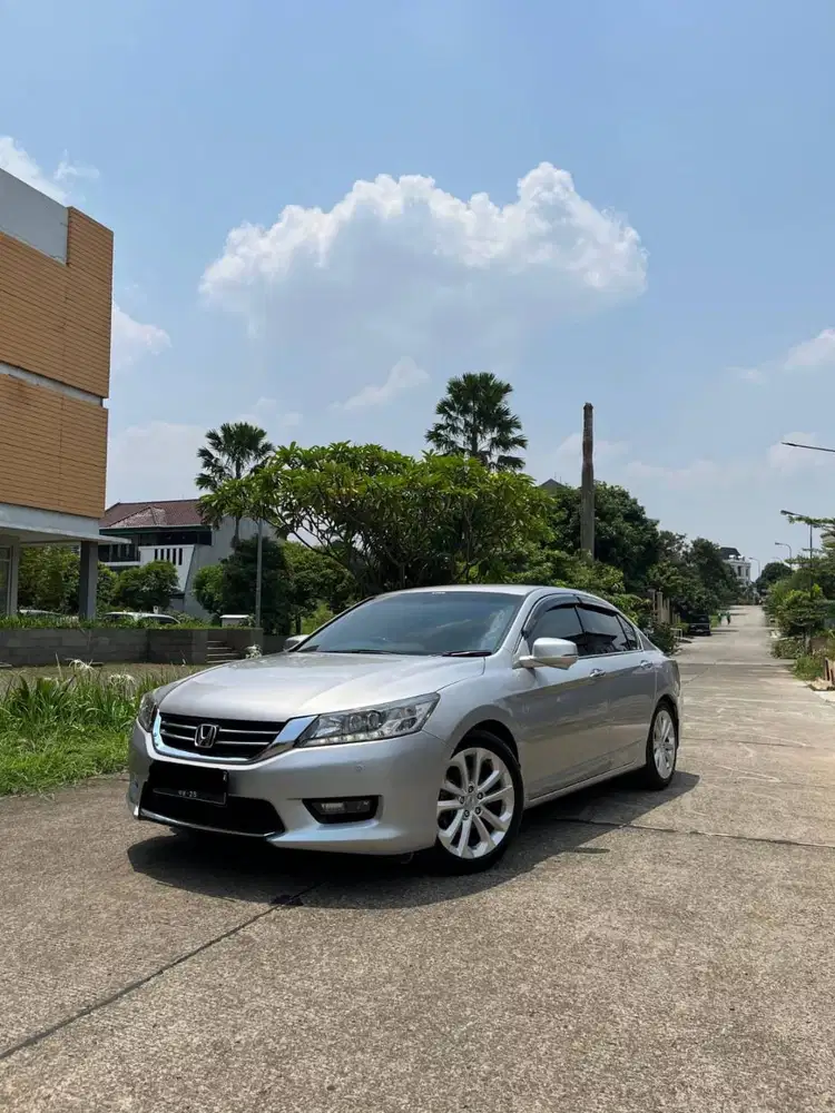 Honda Accord 2.4VTIL 2015