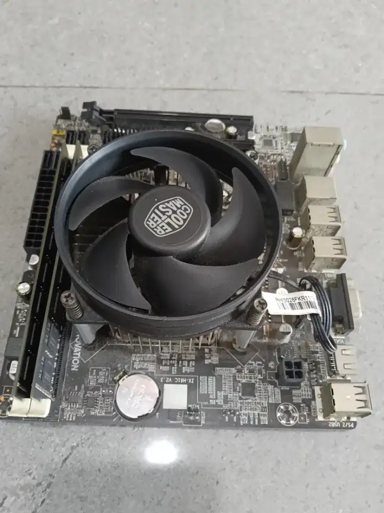 Motherboard Processor Intel I 5 Gen 2 RAM 2x8 GB DDR3 tanpa HDD