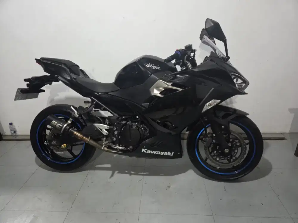 Ninja 250 fi 2018 plat F