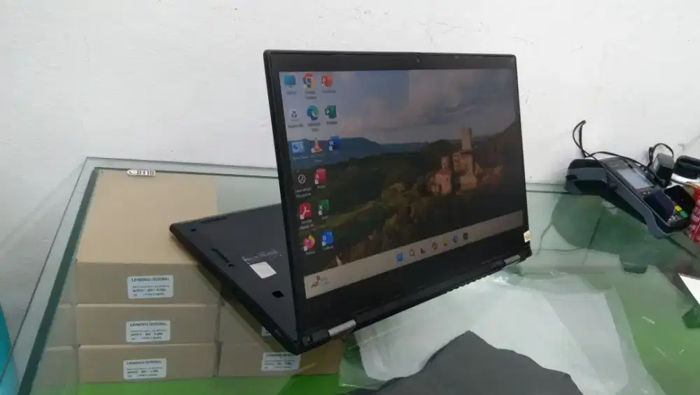 Lenovo Thinkpad X380 Yoga Flip Core i5 Gen 8 Ram 8GB SSD 256GB