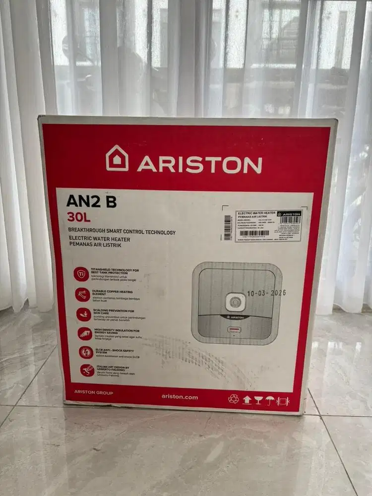 Di Jual  Water heater ARISTON  30 L