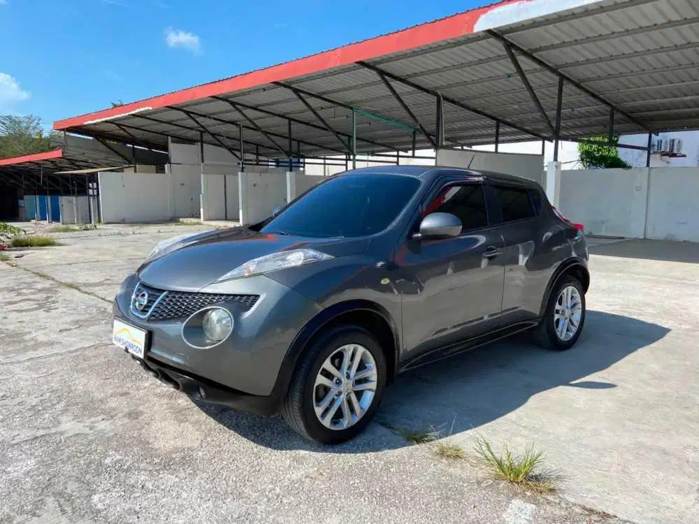 NISSAN JUKE AT 2011
