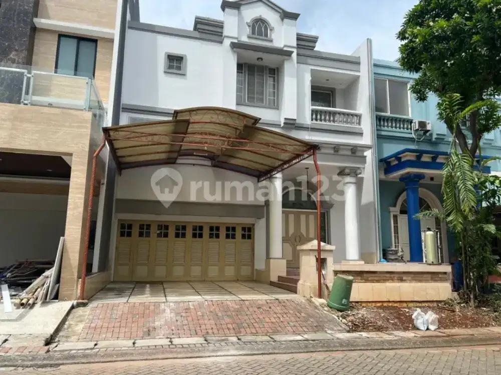 Disewakan Rumah Cluster Damar Golf