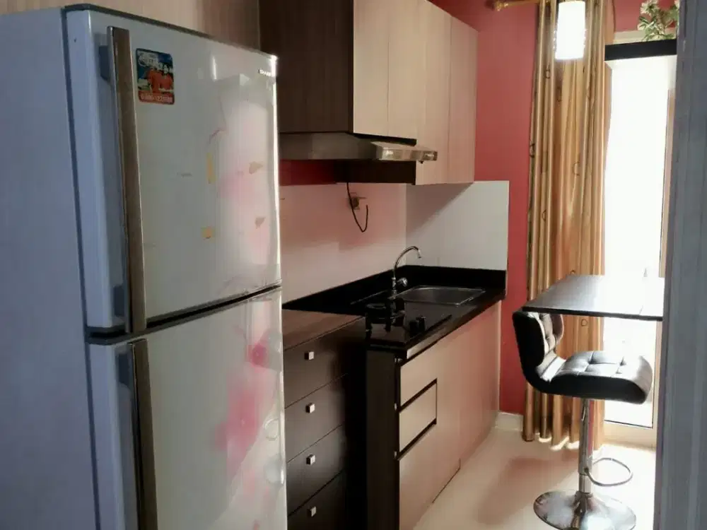 Dijual Apartemen Madison Park Jakarta Barat, Middle Floor, View Swimming Pool, Harga : Rp 850 Juta