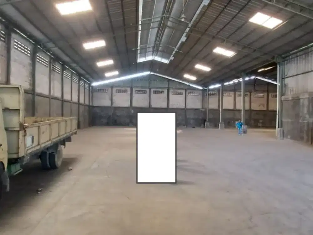 Disewakan Gudang Cipondoh, LB 1.200 M², Masuk Kontainer, Harga : Rp 750 Juta/Thn