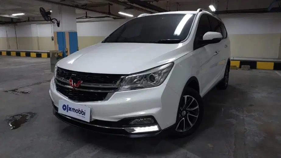 Pajak Panjang - Wuling Cortez 1.5 CT Lux Bensin-AT 2020