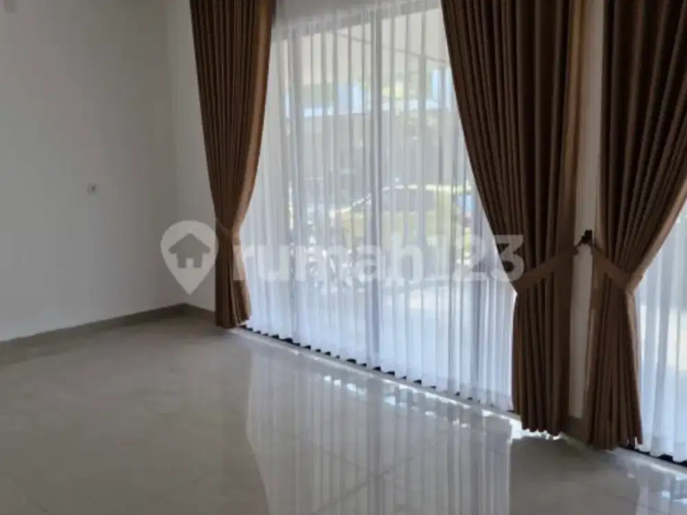 Sewa Rumah 8X10