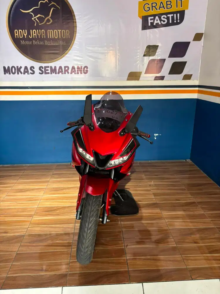 Yamaha R15 V3 2017