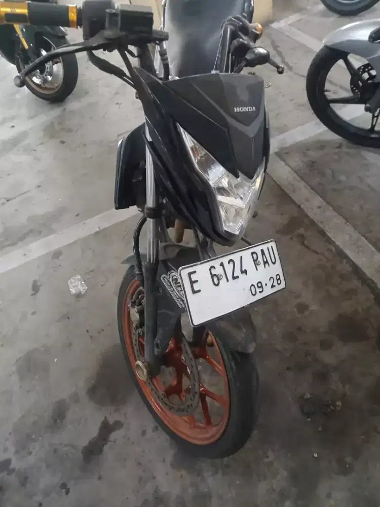 Jual cepat Honda sonic 2018
