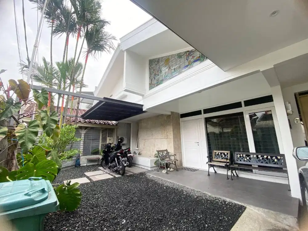 Dijual Rumah Nyaman Kokoh Di Turangga Bandung