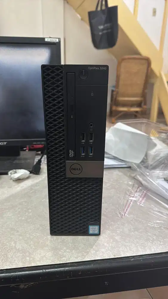 KOMPUTER DELL OPTIOLEX 3040